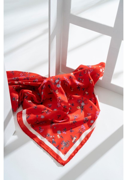 Kadın Digital Baskılı Çiçek Desen Soft Eşarp