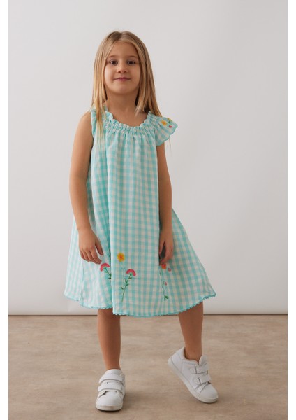 Kız Çiçek Nakiş Detaylı Elbise