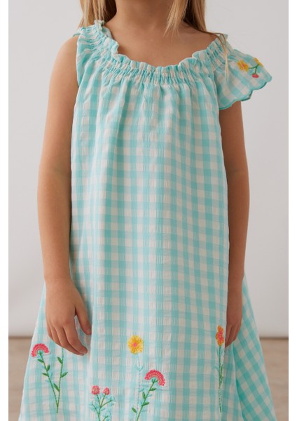 Kız Çiçek Nakiş Detaylı Elbise fırsatları