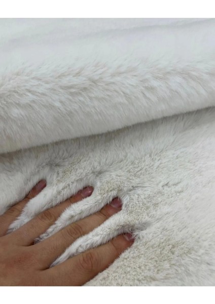 Tavşan Tüyü Yuvarlak Peluş Beyaz fiyatları