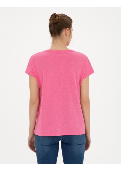 Kadın Pembe Regular Fit Tişört 50283429-VR041