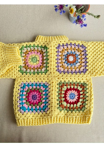 Dafne Dükkan El Örgüsü Motifli Bebek Hırkası Sarı Kroşe Hırka Crochet Granny Square Cardigan