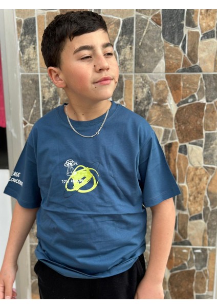 Erkek Çocuk Uzaylı Ön ve Arka Baskılı Kısa Kol T-Shirt