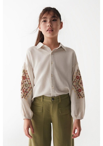 08-14 Yaş Kız Çocuk Krem Renk Kolları Nakışlı Gömlek fırsatları