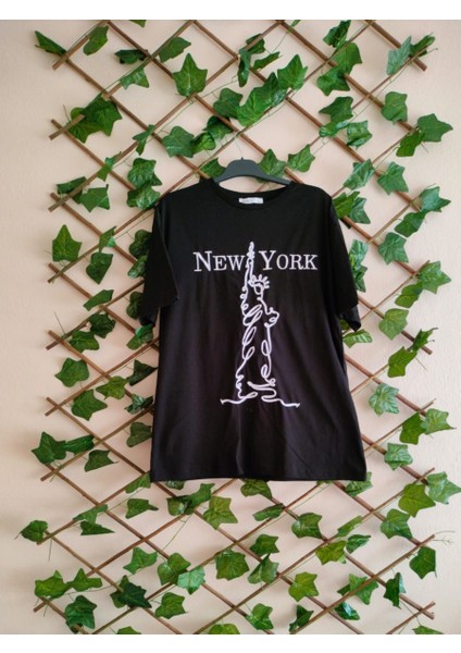 New York Baskılı T-Shirt Siyah - S