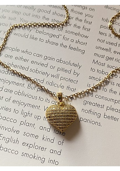 Zirkon Taşlı Iri Kalp Çelik Kararmaz Gold Kolye