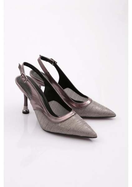 1031 Kadın Arkasi Açik Topuklu Ayakkabı fiyatları