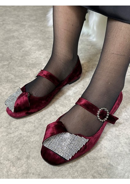 Günlük Kadın Kadife Taşlı Balerin Babet Tek Bantlı Tokalı Oval Burun Tırtıklı Taban Ayakkabı 285 fırsatları