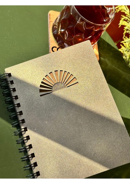 Isminize Özel Ahşap Kapaklı Ajanda Defter Günlük Spiralli Ahşap Kapaklı Defter Anı Defteri fiyatları