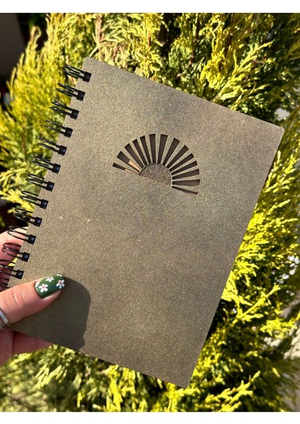 Isminize Özel Ahşap Kapaklı Ajanda Defter Günlük Spiralli Ahşap Kapaklı Defter Anı Defteri modelleri
