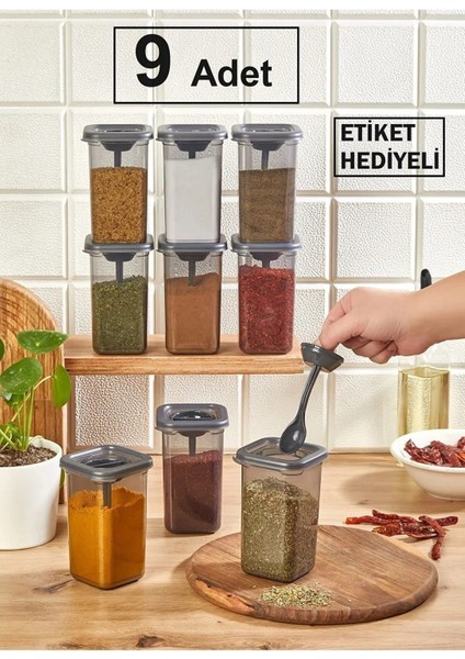 Krm Home 9'lu 400 ml Etiketli ve Kilitlenebilir Kapaklı Kendinden Kaşıklı Baharatlık Seti - Etiket Hediye