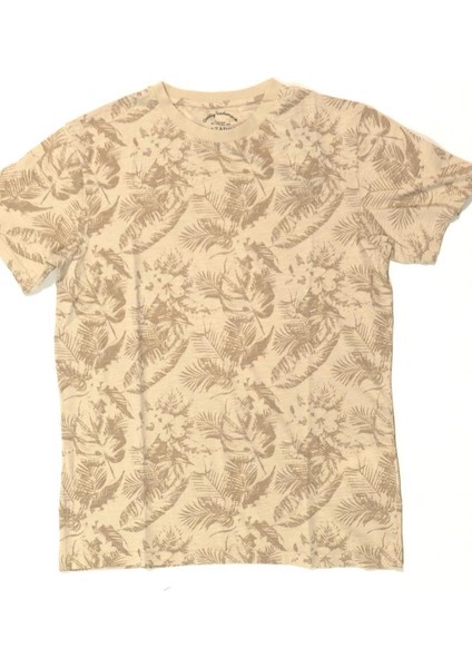 Bisiklet Yaka Özel Işlem Görmüş Tişört Cdr 4121