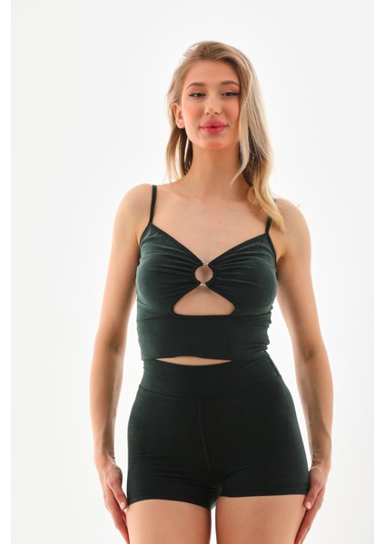 Rosy Live İn Style Biye Ile Büzgülü Şort Halka Detaylı Crop Takım fırsatları