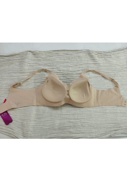 Lazer Kesim Balensiz Süngeri Çıkabilen Agraflı Ten Sütyen - 1241 fırsatları