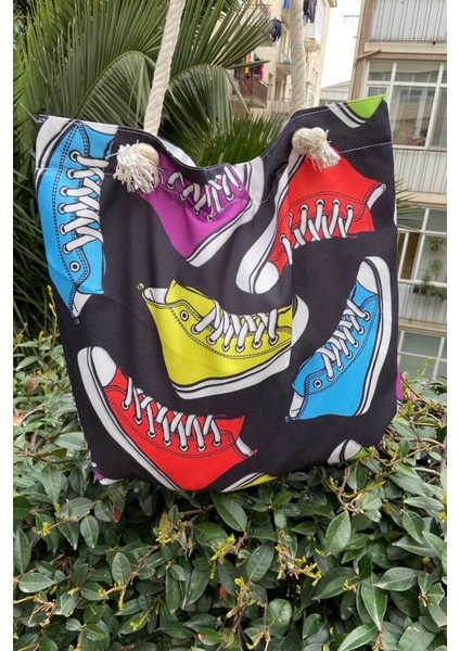 069 2500 Figür Desenli Fermuarlı Plaj Çantası Ayakkabı Desenli Standart