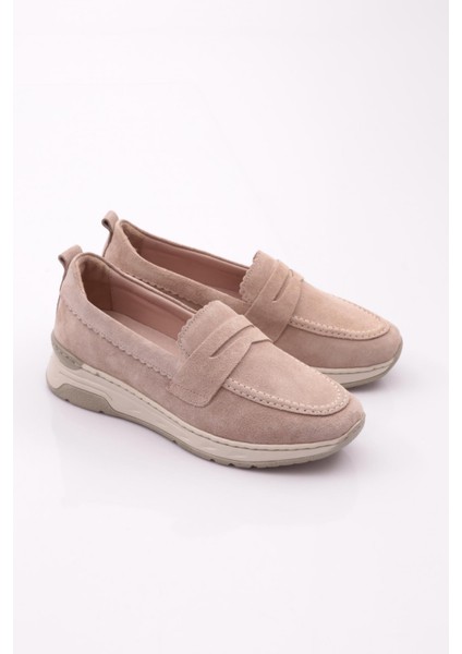 P48 Kadin Şeritli Comfort Ayakkabi fiyatları
