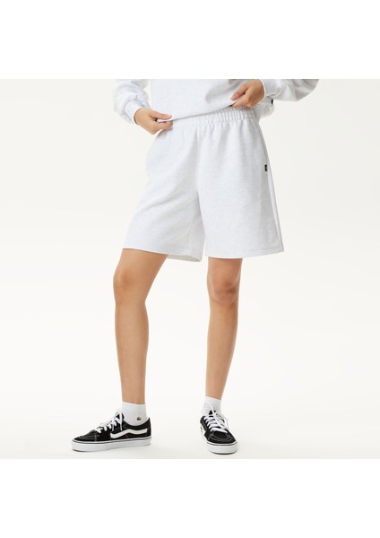 Elevated Double Knit Relaxed Short.- modelleri
