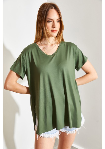 Yan Yırtmaçlı Viskon Tshirt modelleri