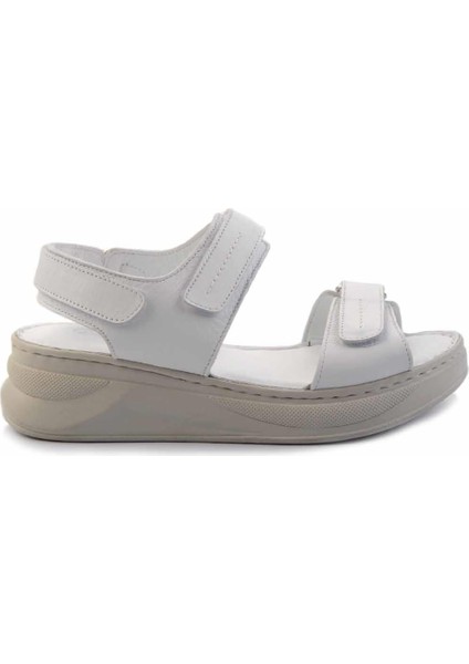 Beyaz Hakiki Deri Kadın Sandalet K05281018103