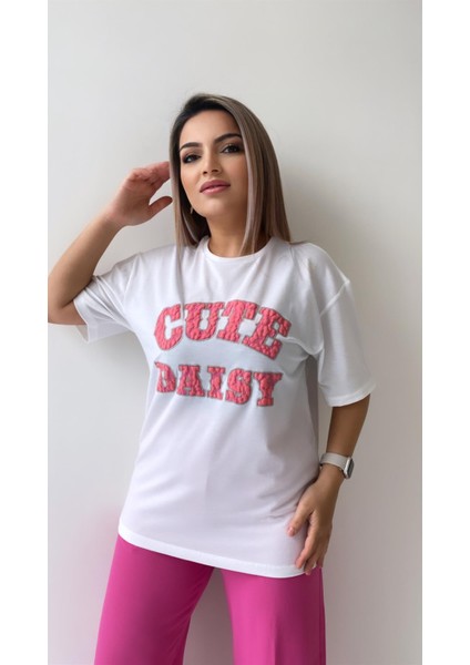 Kabartmalı Cute Daisy Tişört Ekru Pembe modelleri