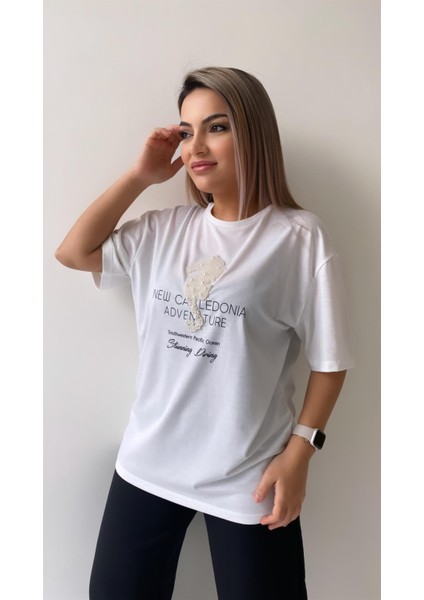 Inci Işlemeli Adven Ture Tişört Ekru