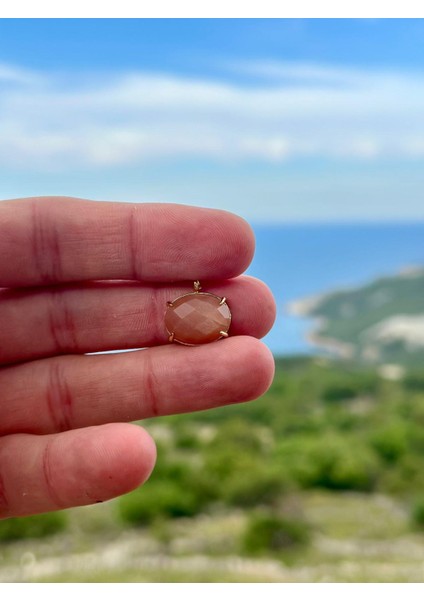 Doğaltaş Oval Güneş Taşı Kolye