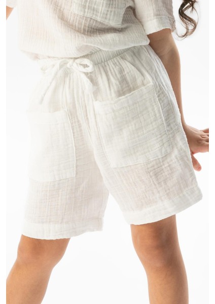 Batı Cep Detaylı Yazlık Müslin Kız Çocuk Şort Beyaz Byz modelleri