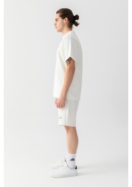 Essential Regular Fit Tişört Ekru modelleri