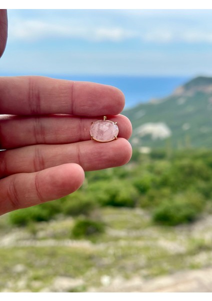 Doğaltaş Oval Pembe Kuvars Taşı Kolye