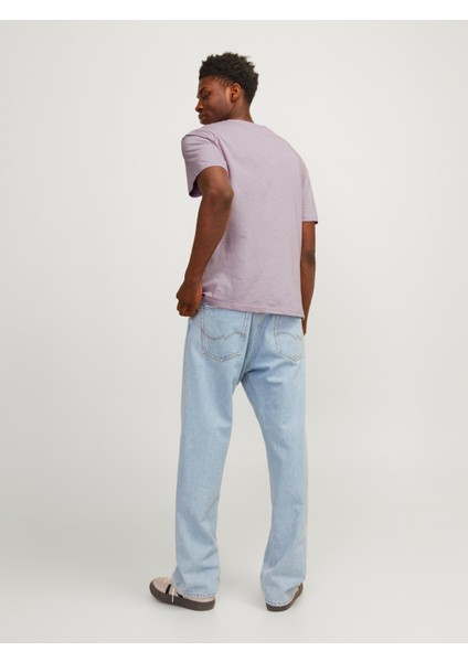 Erkek Gögüste Logo Baskili Kisa Kollu Tisört - Aruba modelleri