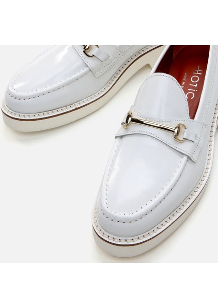 01AYH288800A900  Deri Beyaz Kadın Loafer