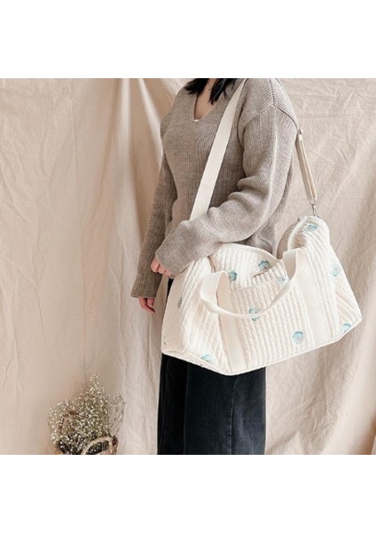 No.5 Tarzı Büyük Kapasiteli Annelik Çanta Bebek Bezi Çanta Organizatör Çiçek Nakış Anne Çantası Kapitone Nappy Seyahat Omuz Bagaj Çantası (Yurt Dışından) fırsatları