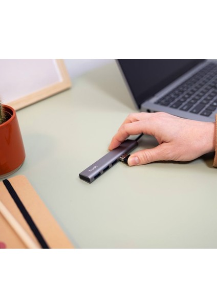 4 Bağlantı Noktalı USB 3.2 Gen 1 Hub