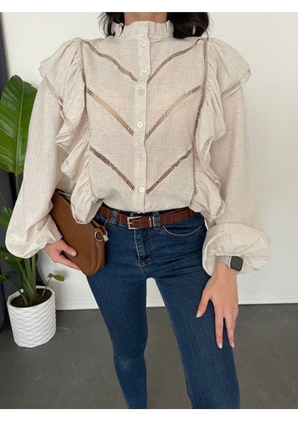 Kadın Bej İnce Dantel Şerit Detaylı Fırfırlı Robalı Balon Kol Volanlı Retro Gömlek fiyatları