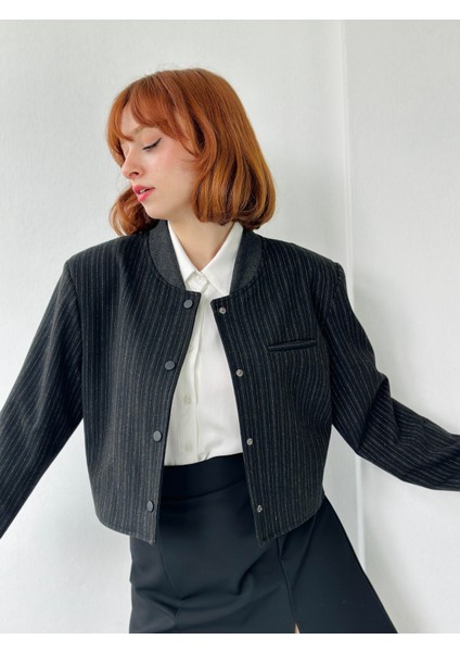 Omuzları Vatkalı Bomber Kısa Ceket Kadın Antrasit