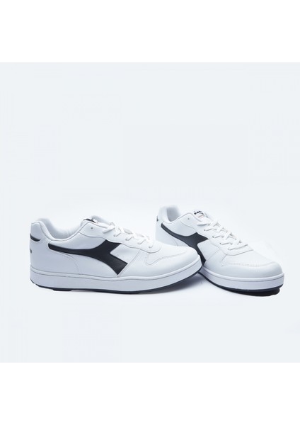 - Playground Günlük Beyaz-Siyah Kadın Ayakkabı- Playground Wn-Wb fırsatları