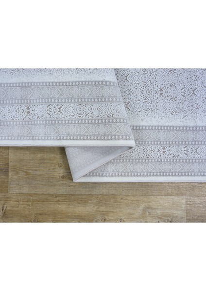 Koleksiyonu 5.8m² En 200cm Boy 290cm Akrilik + Polyester İplik Düz Saçaklı Bej Gri Renk Makine Halısı
