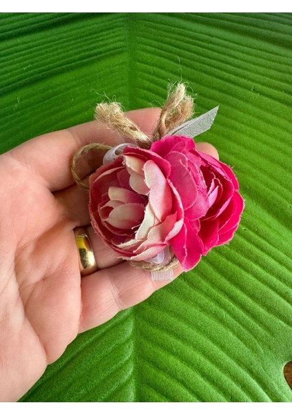 5x5 cm Pembe Güllü Iğneli Broş Yaka Iğnesi Türban Giyim Aksesuarı fiyatları