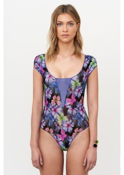 Kısa Kol Yuvarlak Yaka Mayo