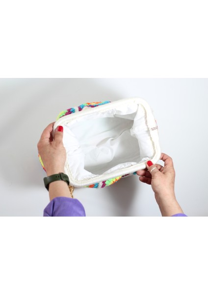 Beyaz Motif Detaylı El Örgüsü Handmade Bohem Tarzı Omuz Çantası fırsatları