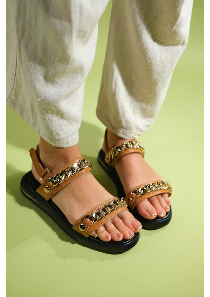 Loket Taba Zincir Detaylı Kadın Sandalet indirimleri