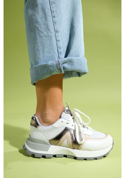 Calm Beyaz Platin Kadın Spor Ayakkabı fırsatları