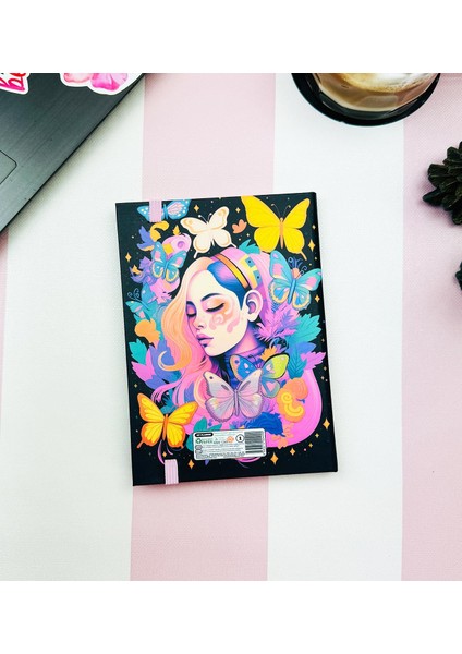 Çok Güzelsin Tasarımlı Lastikli Defter