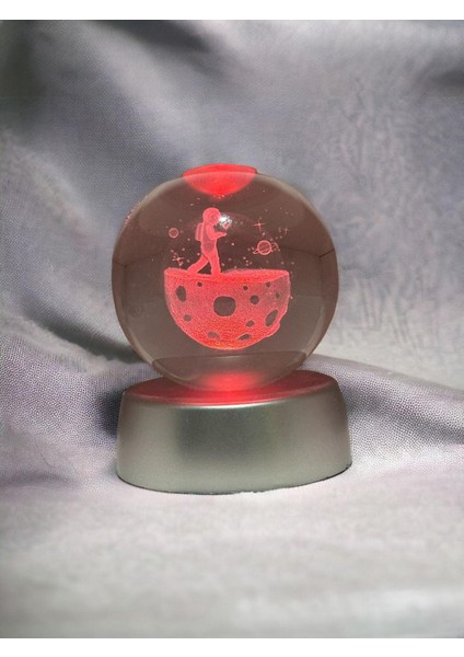 Astronot Aya Adım Atıyor Gezegen Temalı Renk Değiştiren Kristal Işıklı 3D LED Işıklı Cam Küre modelleri