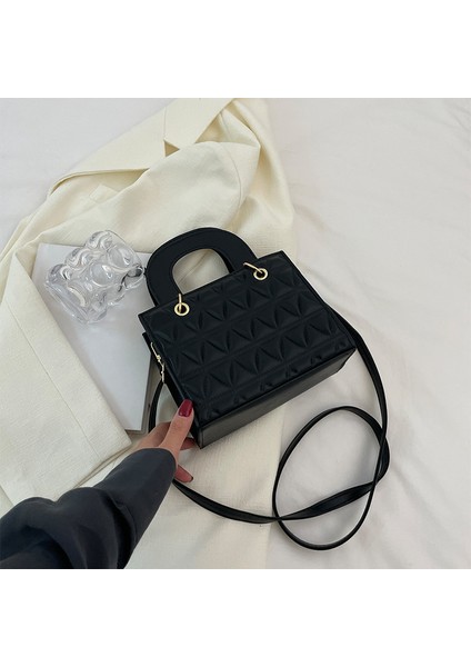 Moda Rahat Çanta Ekose Küçük Çanta Kadın Çantası 2023 Popüler Yeni Stil Modaya Uygun Basit Yabancı Stil Tek Omuz Crossbody Çanta (Yurt Dışından)