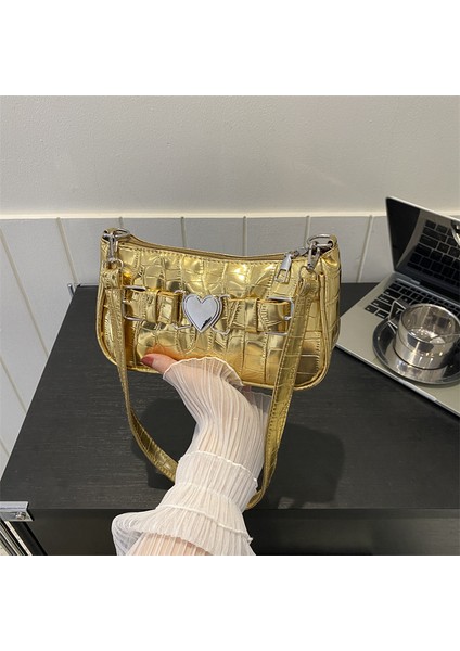 Popüler Moda Lazer Omuz Çantası Kadın 2024 Yaz Yeni Çanta Sınır Ötesi Trendy Küçük Kare Çanta Batı Tarzı Koltukaltı Çanta (Yurt Dışından) fiyatları