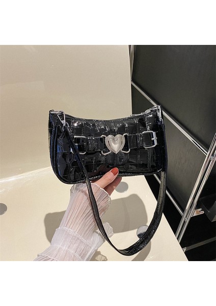 Popüler Moda Lazer Omuz Çantası Kadın 2024 Yaz Yeni Çanta Sınır Ötesi Trendy Küçük Kare Çanta Batı Tarzı Koltukaltı Çanta (Yurt Dışından) modelleri