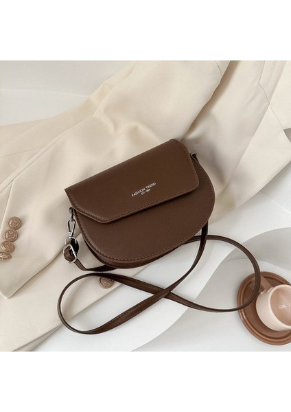 2024 Eyer Çanta Bahar Tarzı Kadın Çok Yönlü Crossbody Çanta Üniversite Öğrencisi Basit Moda Trendi Batı Tarzı Omuz Çantası (Yurt Dışından) fiyatları