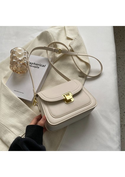 High-End Küçük Çanta 2024 Yeni Moda Küçük Kare Çanta Ilkbahar ve Yaz Popüler Kadın Çantası Çok Yönlü Tek Omuz Crossbody Çanta Kadın Çantası (Yurt Dışından)