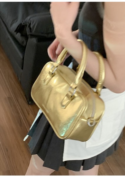 Kızlar Için Basit Omuz Çantası, Üst Düzey Niş Kadın Çantası 2024 Yeni Taşınabilir Küçük Kare Çanta, Çok Yönlü Çapraz Çanta (Yurt Dışından)